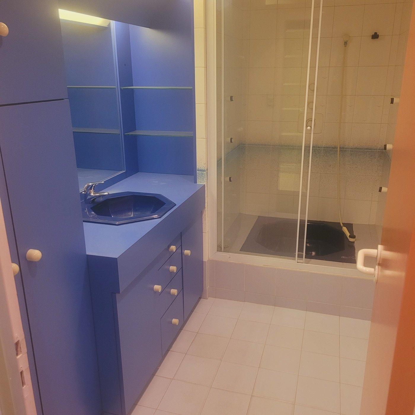 Salle d'eau, lot 11, état actuel